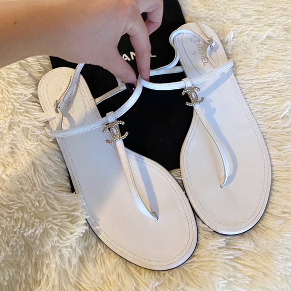 chanel sandals nude